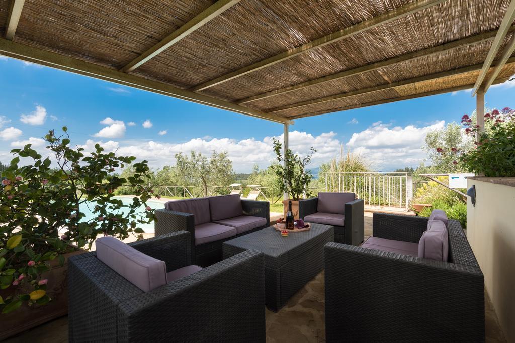 Villa Azienda Agrituristica Bellavista à Montespertoli Extérieur photo